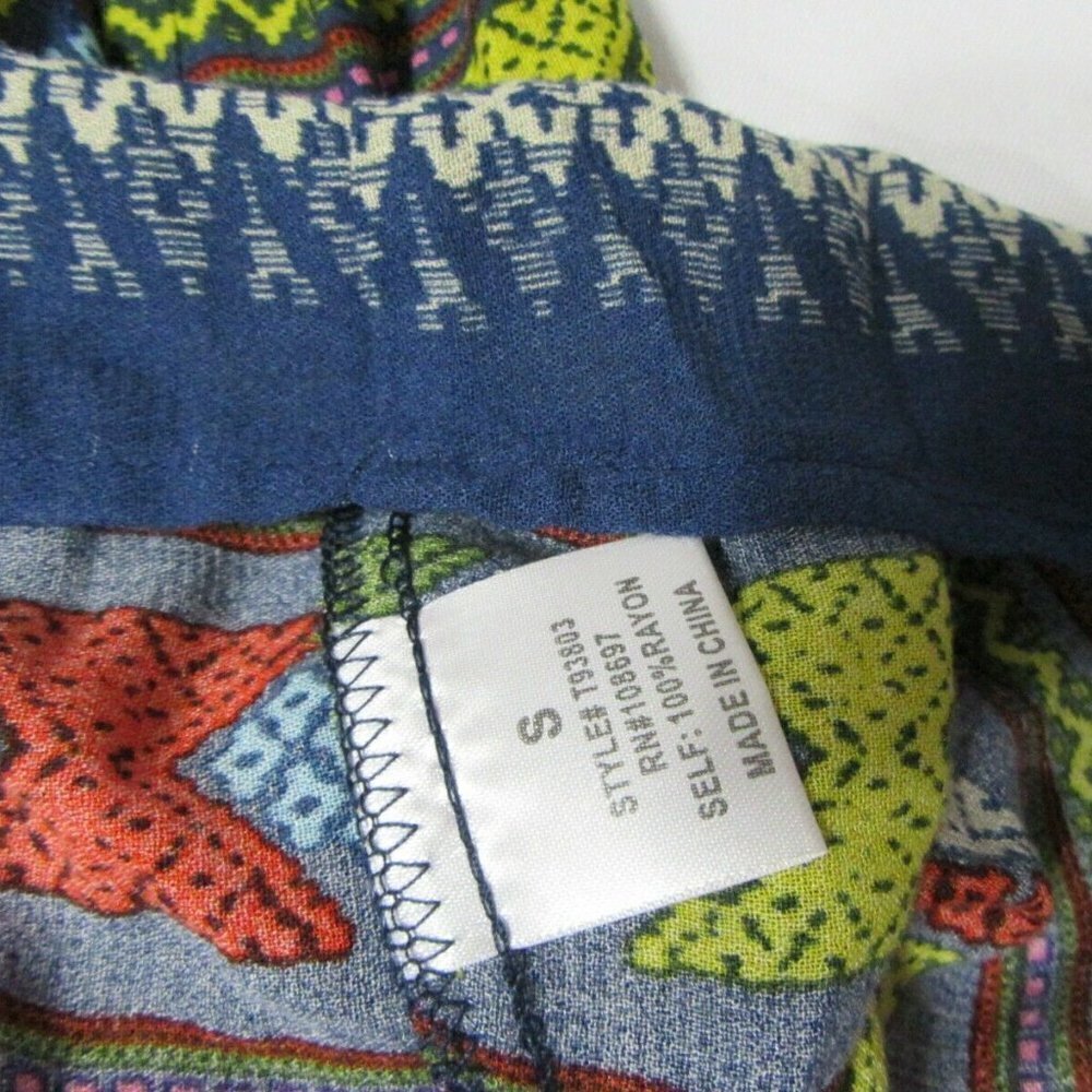 Alice Blue Stitch Fix Blue Tank Top Size S
New - Picture 7 of 9